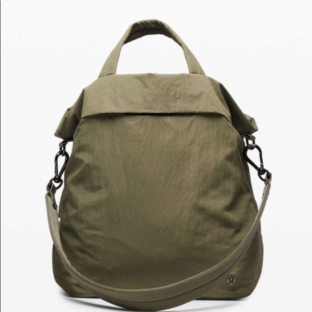 Lululemon On My Level Bag 19L